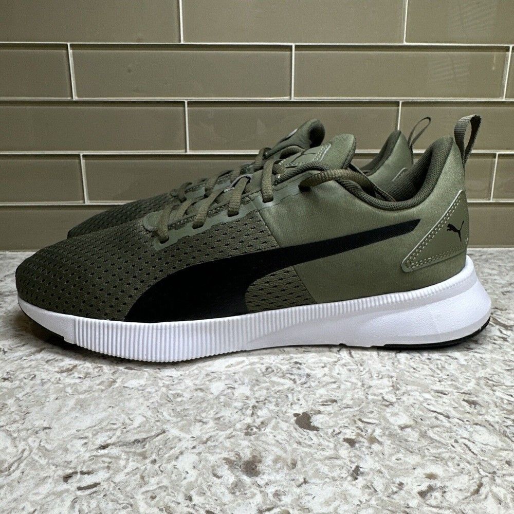 Puma Flyer Runner Green Running Shoes - Picture 3 of 9